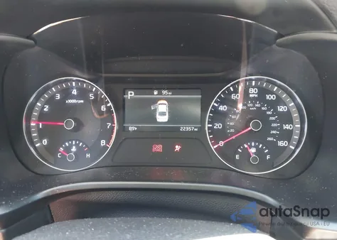 2024 Kia Forte Lx z USA, uszkodzony, nr VIN 3KPF24AD0RE710808